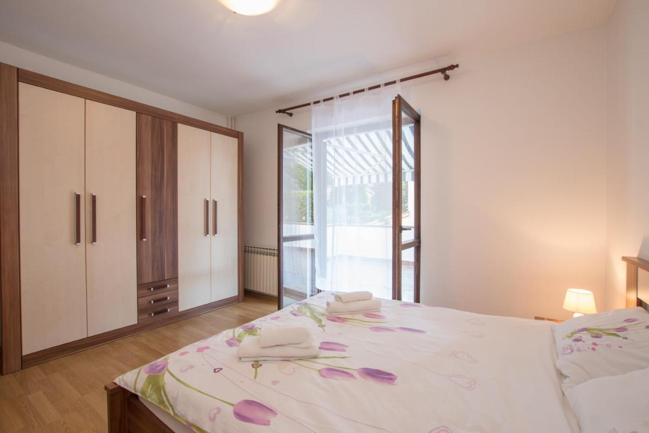 Apartments Nono Toni Пореч Екстериор снимка